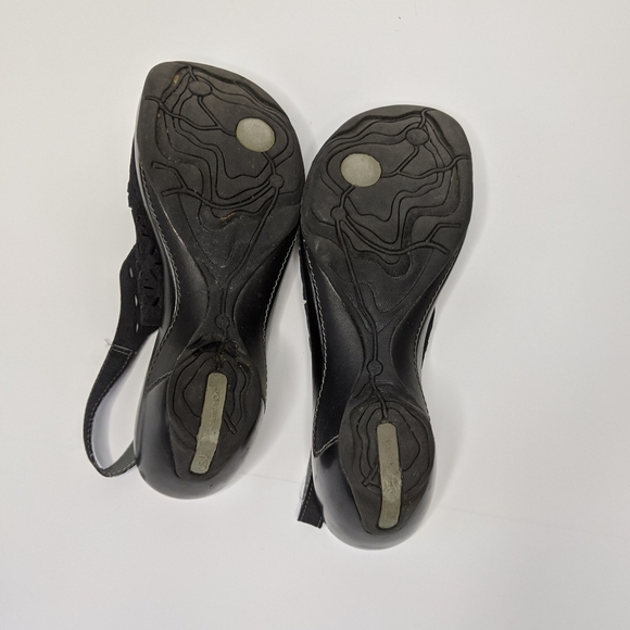 JBU by Jambu Black Monica Wedge Sling Back Sandals - Picture 7 of 7